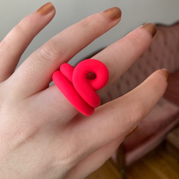 FREE ADD ON Handmade Pink Statement Ring - size 7 - Picture 1 of 3